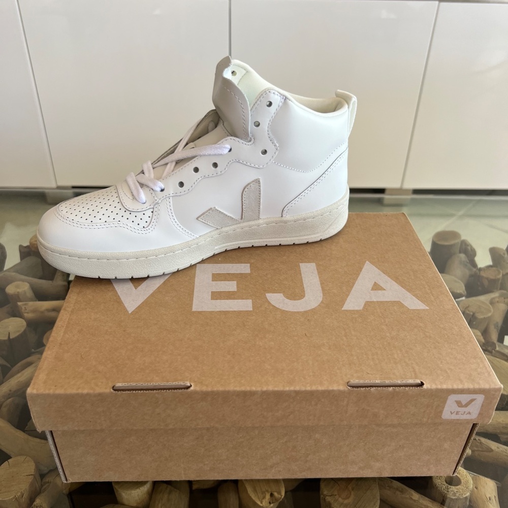 VEJA V-15 Extra White  Leather Hi Top Sneakers